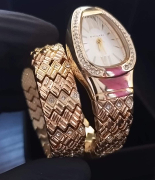 bvlgari gold white inside 